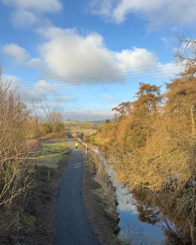 Our community matters and today we wanted to say a massive thank you to everyone who has been in touch with a variety of 'issues' as the new towpath trail finds its feet and settles in. 🙌

From noticing some missing throwlines to some overgrown areas causing poor visibility from the bridges to the road and also requests for some positive shared space signage to support everyone in sharing the new space!

We are grateful for our small army of supporters who have been in touch to report issues and help us to keep on top of potential problems before they escalate.

If you have any concerns or notice anything, please do get in touch via the contact form on our website.

#CommunityMatters #KeepInTouch #Kendal #LancasterCanal #TowpathTrail